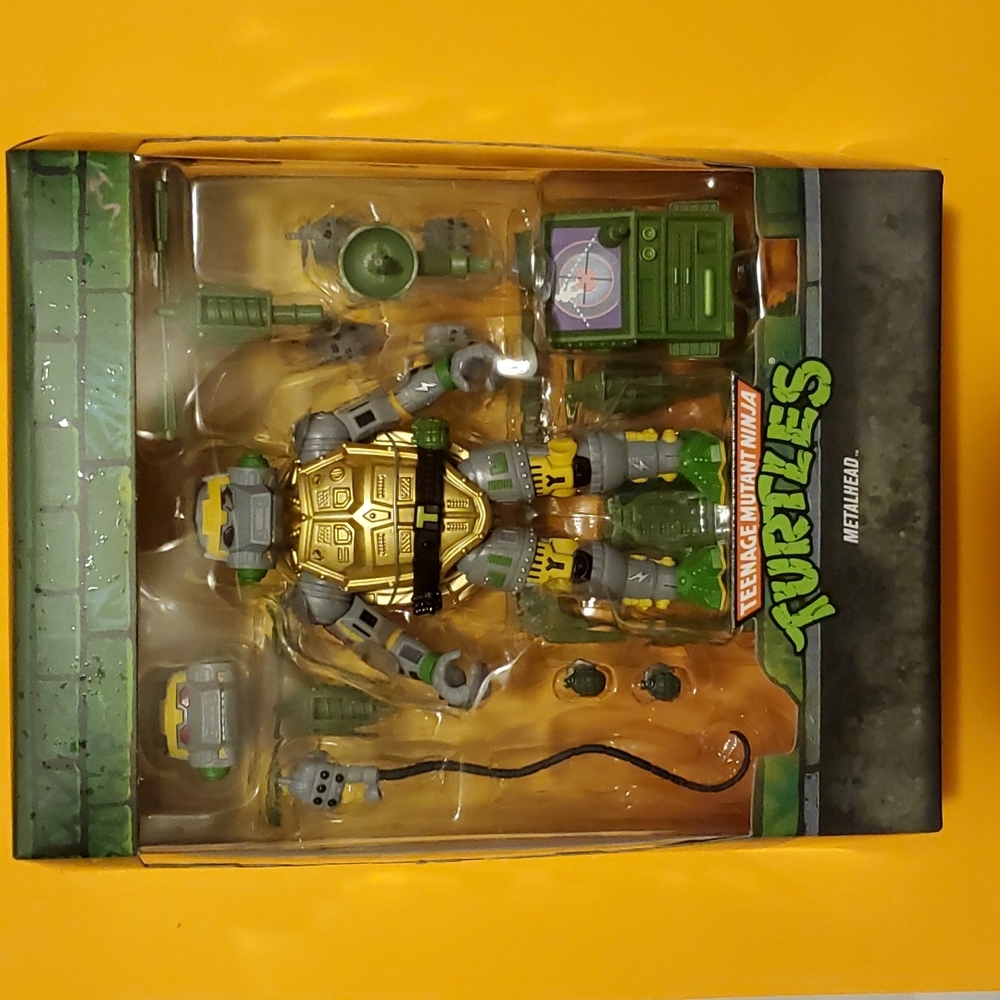 TMNT Super 7 Metalhead 7 inch scale action figure